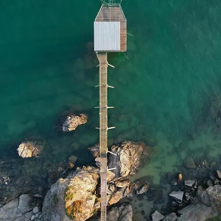 Apartment A 100m De La - Piscine Pour 4 *