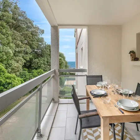 A 100m De La - Piscine Pour 4