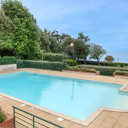 A 100m De La - Piscine Pour 4 *