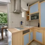 A 100m De La - Piscine Pour 4 * بورنيك